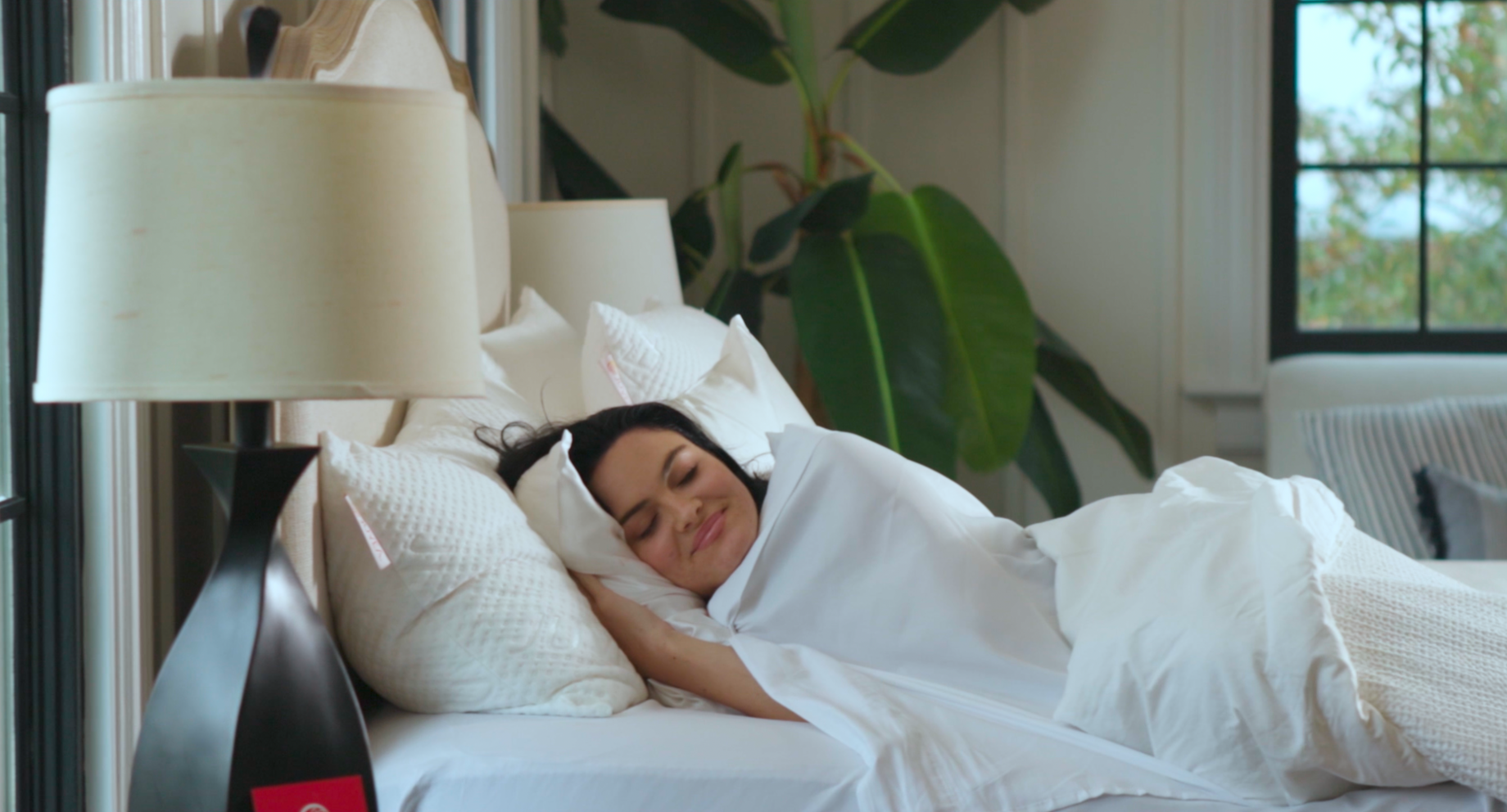 Summer Sleep: Stick to Your Routine, Stay Hydrated and Keep it Cool!